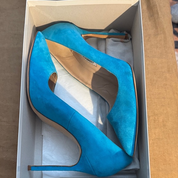 Manolo Blahnik Shoes - Manolo Blahnik Vibrant Blue Suede Heels